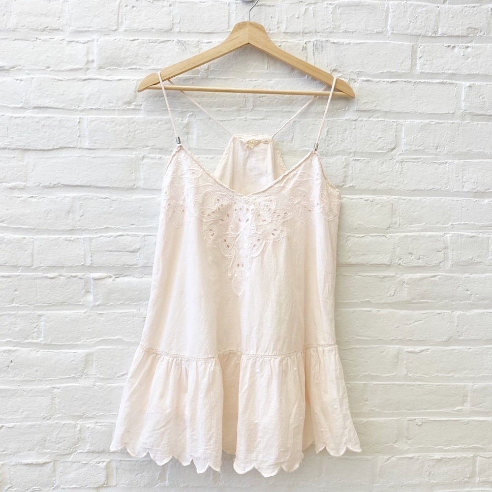 ⭐️ 2 for $25 • Anthropologie || LetMeBe‎ Eyelet Lace Peplum Scallop Tank Blush 6